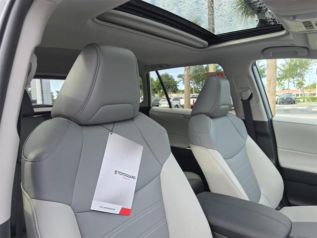 Photo of 2025 Silver Sky Metallic Toyota RAV4