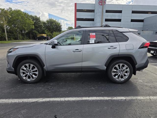 Photo of 2025 Silver Sky Metallic Toyota RAV4