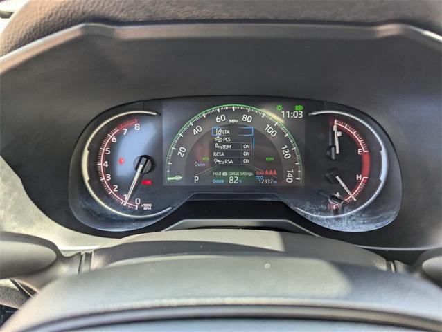 Photo of 2024 Ice Cap Toyota RAV4