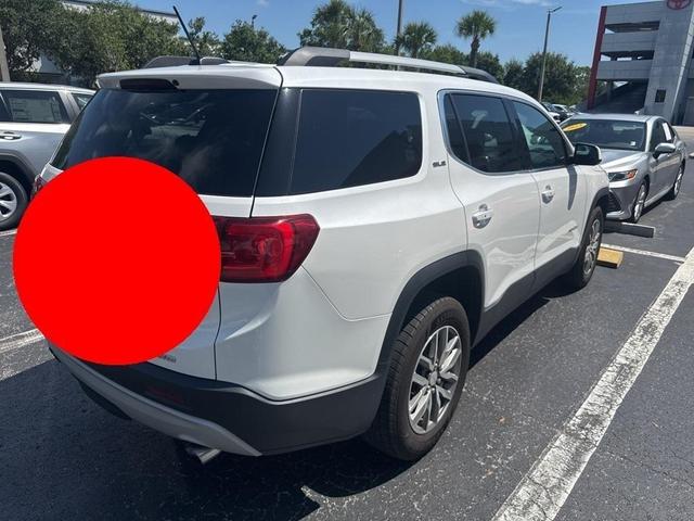 Photo of 2017 White Frost Tricoat GMC Acadia