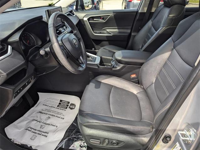 Photo of 2022 Silver Sky Metallic Toyota RAV4