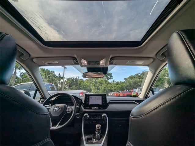Photo of 2022 Silver Sky Metallic Toyota RAV4