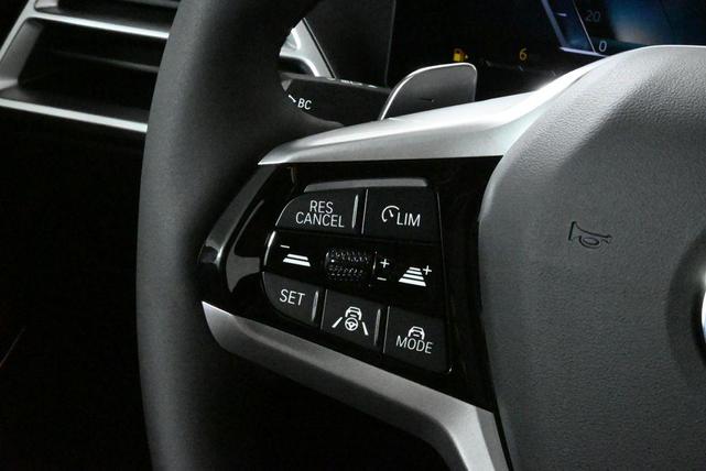 Photo of 2025 Gray Metallic BMW 330
