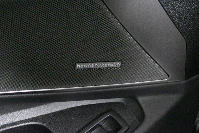Photo of 2025 Gray Metallic BMW 330