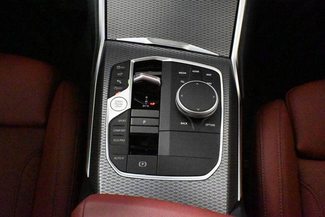 Photo of 2025 Gray Metallic BMW 330