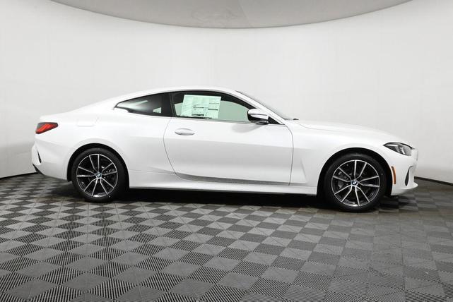 Photo of 2026 White Metallic BMW 430
