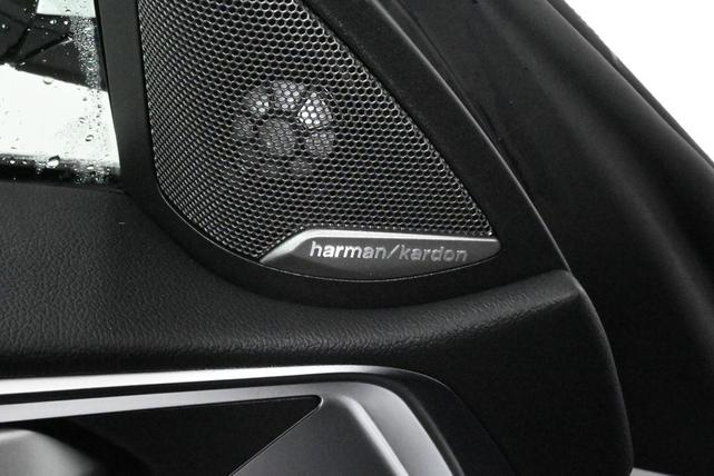 Photo of 2026 White Metallic BMW 430