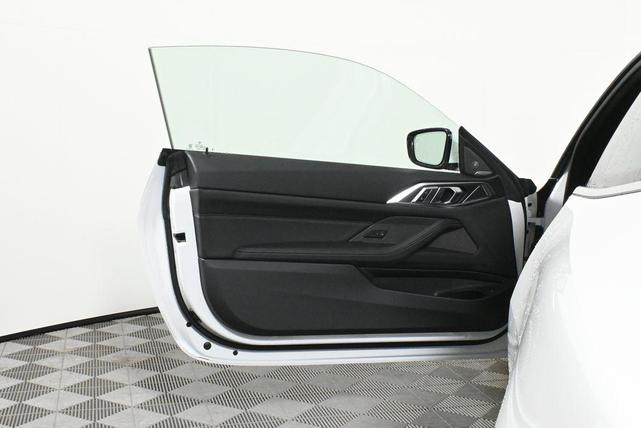Photo of 2026 White Metallic BMW 430