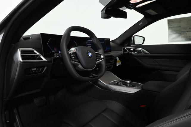 Photo of 2026 White Metallic BMW 430