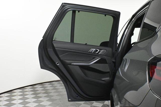 Photo of 2025 Gray Metallic BMW X5