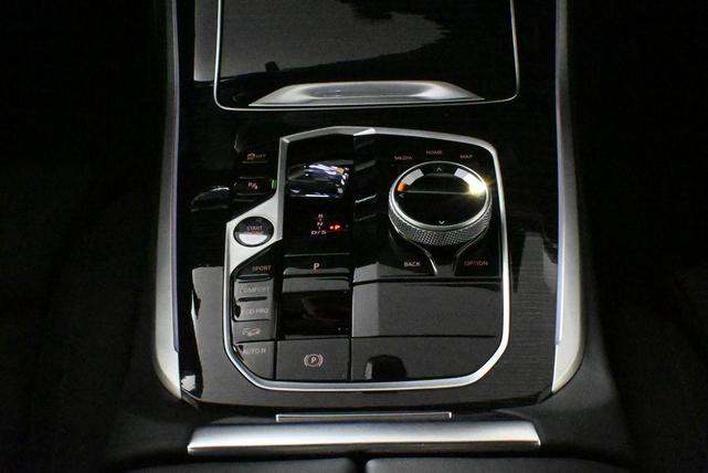Photo of 2025 Gray Metallic BMW X5