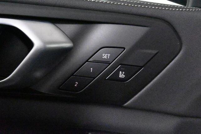 Photo of 2025 Gray Metallic BMW X5