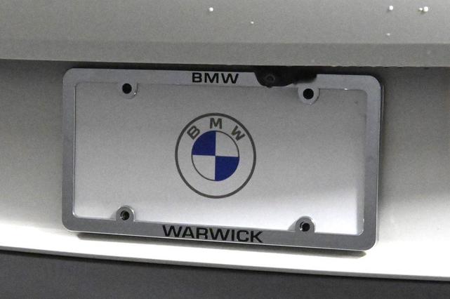 Photo of 2023 Alpine White BMW X6