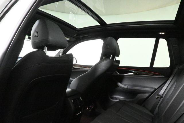 Photo of 2024 Alpine White BMW X3