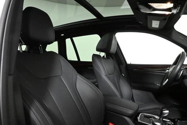 Photo of 2024 Alpine White BMW X3