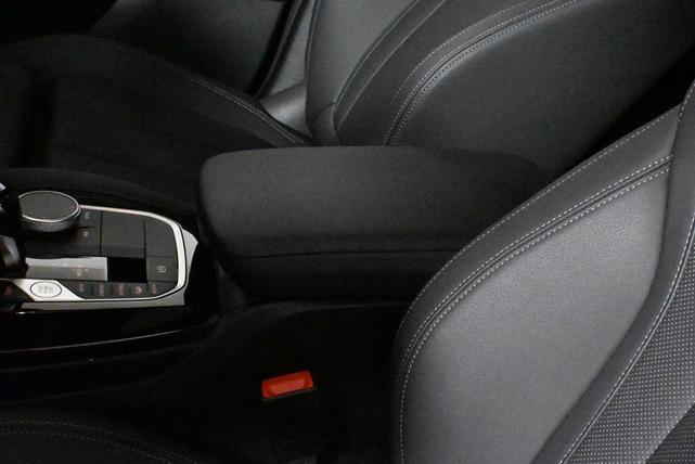 Photo of 2024 Alpine White BMW X3
