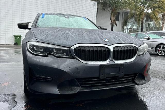 2019 BMW 330