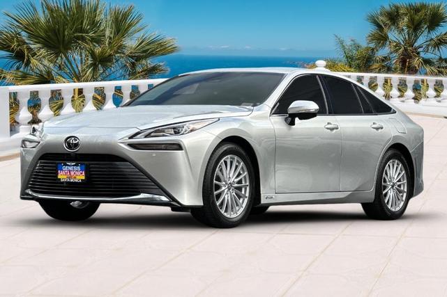 Photo of 2024 Elemental Silver Metallic Toyota Mirai