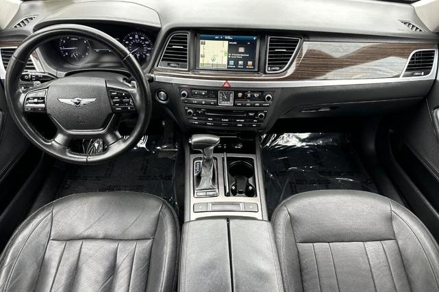 Photo of 2018 Casablanca White Genesis G80