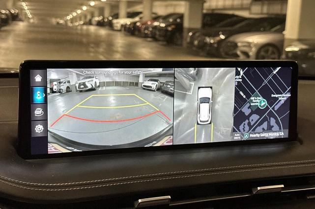 Photo of 2022 Vik Black Genesis GV70