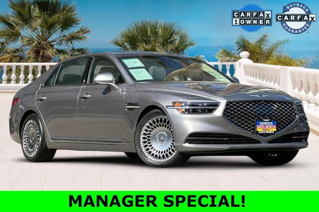 2022 Genesis G90