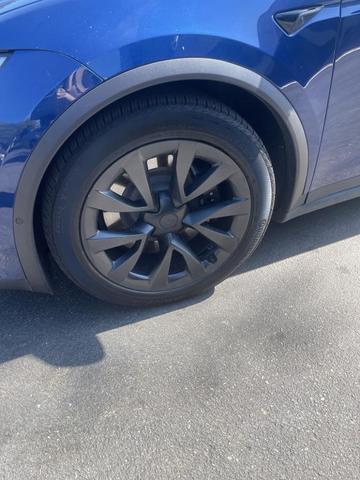 Photo of 2022 Blue Tesla Model X