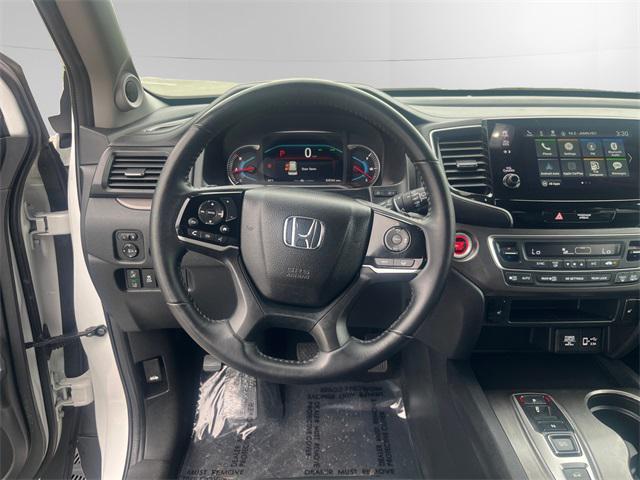 Photo of 2022 Platinum White Pearl Honda Pilot