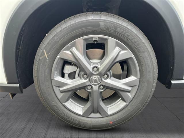 Photo of 2026 Platinum White Pearl Honda HR-V