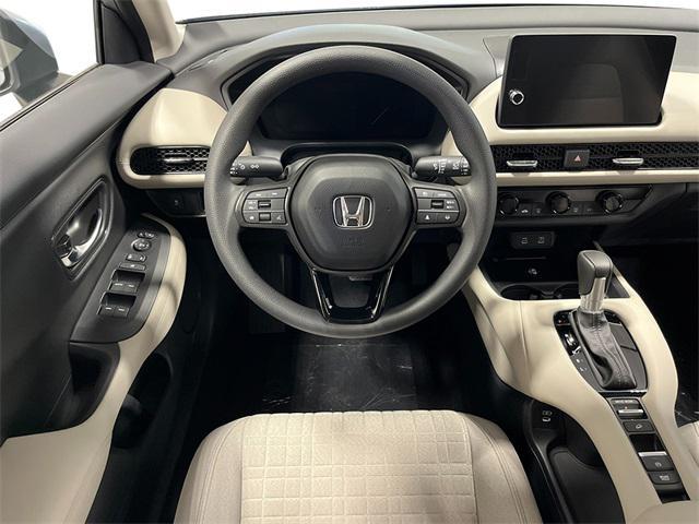 Photo of 2026 Platinum White Pearl Honda HR-V