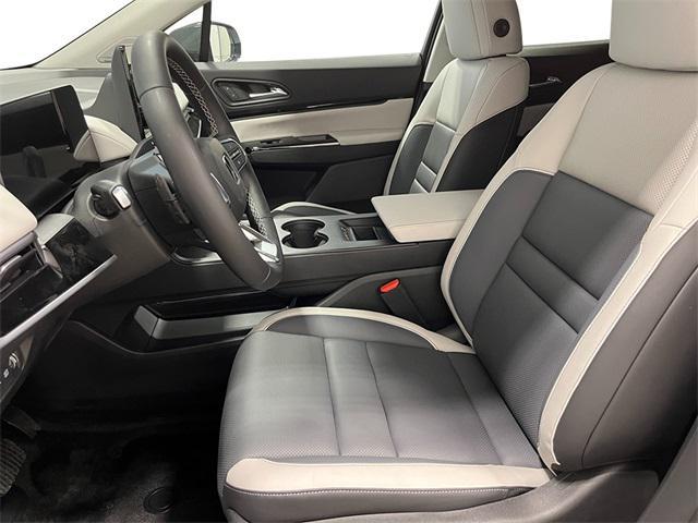 Photo of 2025 Snowfall Pearl Honda Prologue