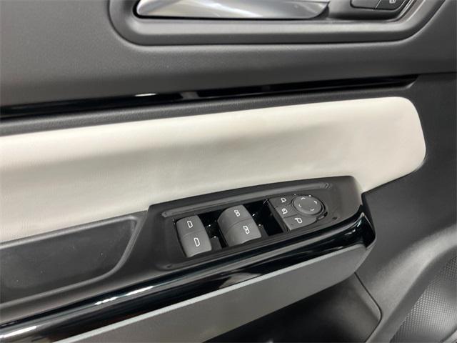 Photo of 2025 Snowfall Pearl Honda Prologue