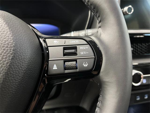Photo of 2026 Platinum White Pearl Honda CR-V