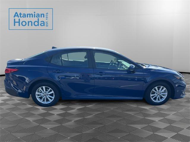 Photo of 2025 Blue Toyota Camry