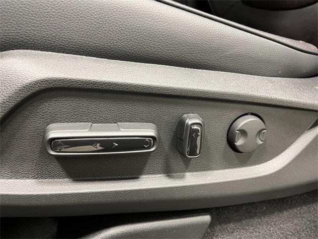 Photo of 2025 Sonic Gray Pearl Honda Pilot