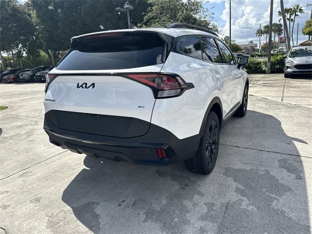 Photo of 2025 Glacial White Pearl Kia Sportage