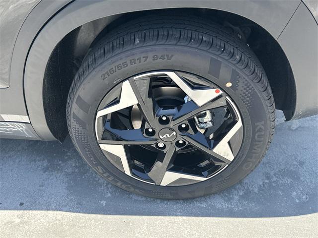 Photo of 2025 Fusion Black Kia Seltos