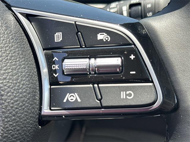 Photo of 2025 Fusion Black Kia Seltos