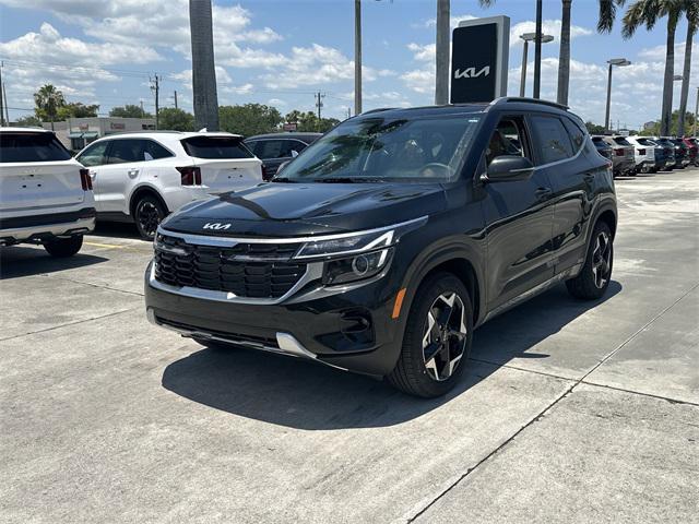 Photo of 2025 Fusion Black Kia Seltos