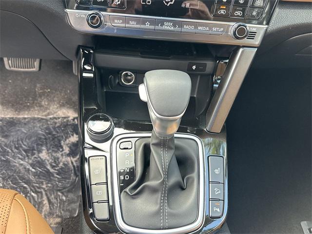 Photo of 2025 Fusion Black Kia Seltos