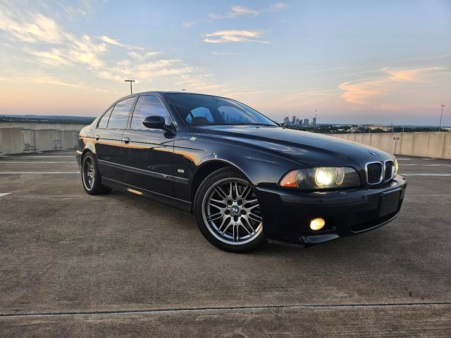 2002 BMW M5