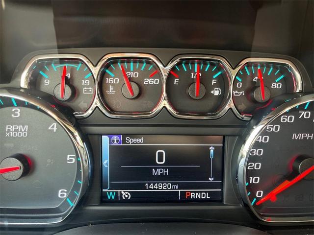 Photo of 2018 White Frost Tri-Coat GMC Yukon