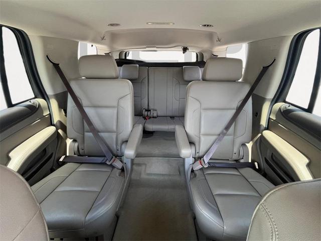 Photo of 2018 White Frost Tri-Coat GMC Yukon