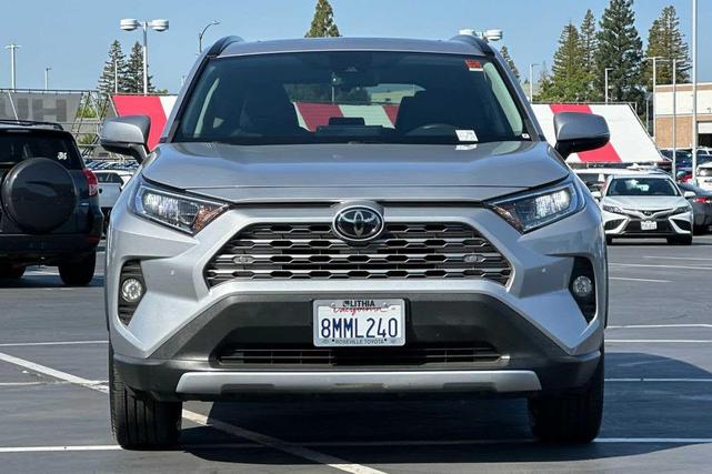Photo of 2019 Silver Sky Metallic Toyota RAV4