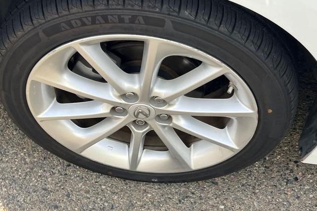 Photo of 2011 Starfire Pearl Lexus CT 200h