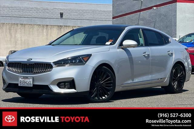 2017 Kia Cadenza