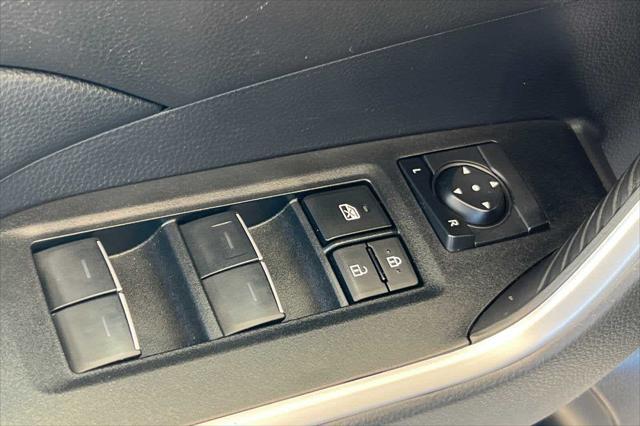 Photo of 2023 Silver Sky Metallic Toyota RAV4