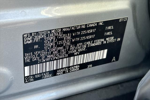 Photo of 2023 Silver Sky Metallic Toyota RAV4