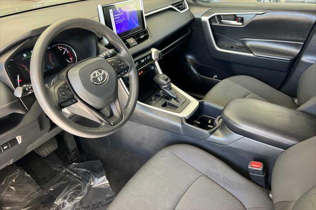 Photo of 2023 Silver Sky Metallic Toyota RAV4