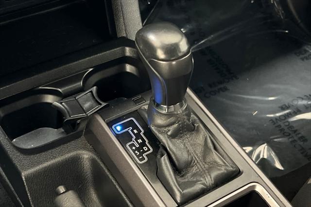 Photo of 2022 White Toyota Tacoma