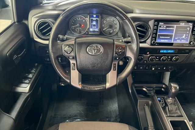 Photo of 2022 White Toyota Tacoma